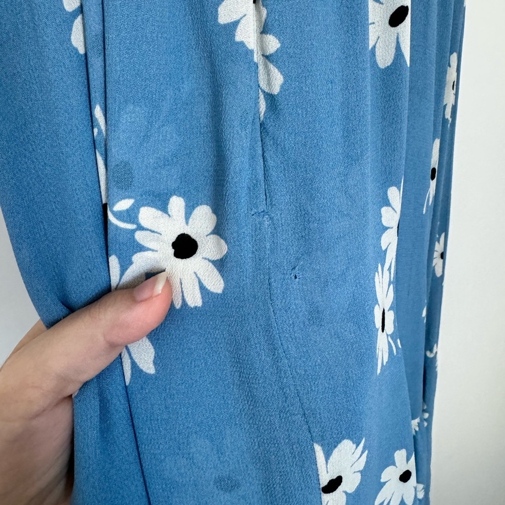 Reformation Kealy Tiered Midi Dress Chelsea Girl Blue Daisy Floral - Picture 13 of 13